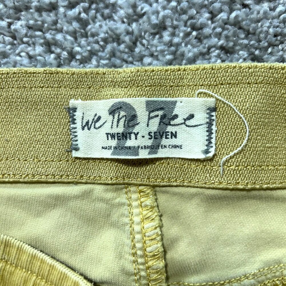 We the Free Women's Sz 27  Tie-Dye Corduroy Flare Pant - Picture 3 of 10